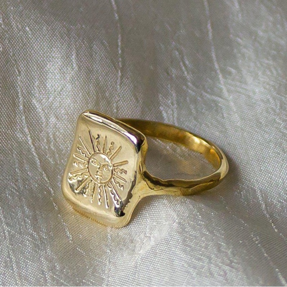 Sun Tarot Ring